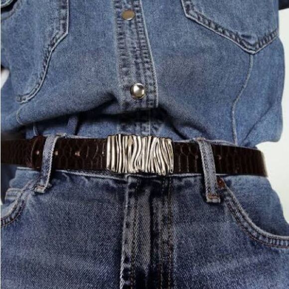 HEAVEN MAYHEM Size S Gaia Belt Brown Crocodile Embossed Leather Silver Buckle - Picture 9 of 9